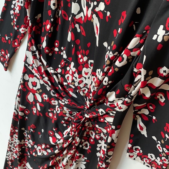 dressbarn Floral 3/4 Sleeved gathered waist Midi dress, Size 6 - Picture 3 of 9